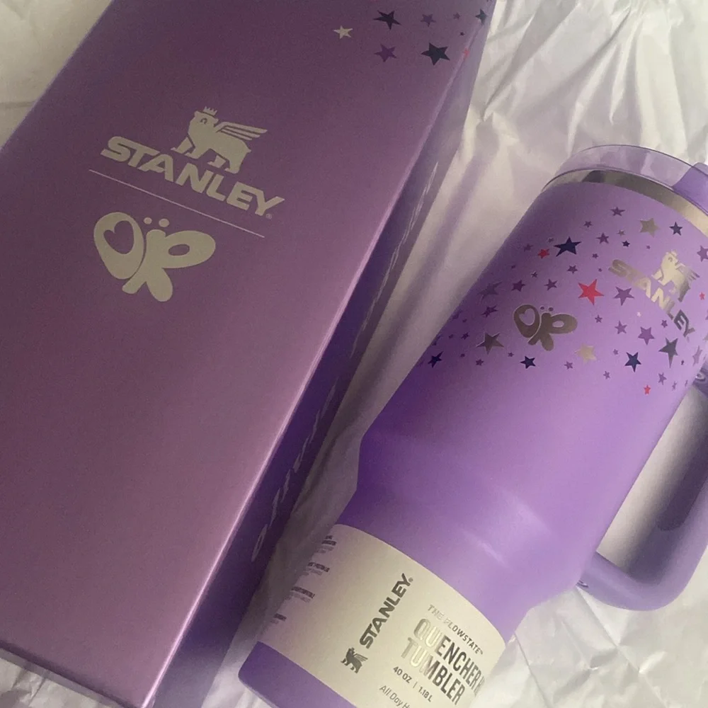 NWT Olivia Rodrigo x Stanley Collab - Picture 6 of 6